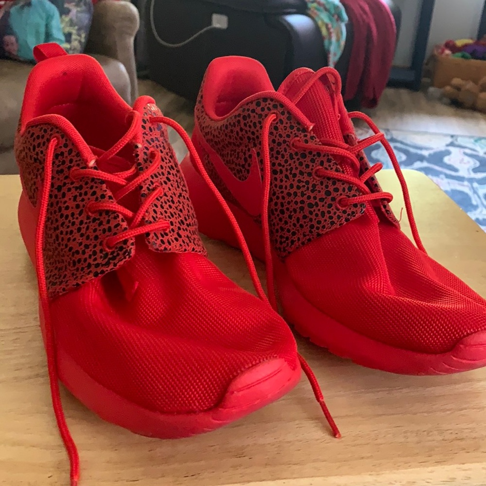 Nike Roshe Run One safari Challenge Red Shoes